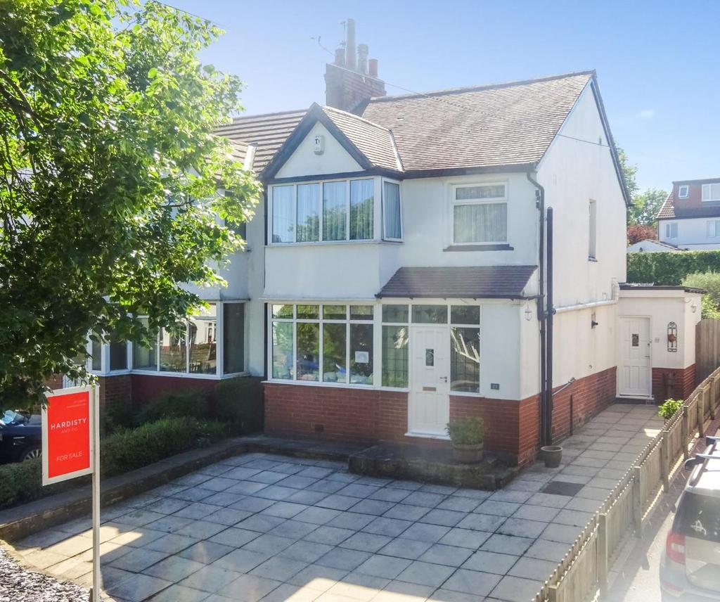 Brownberrie Avenue, Horsforth 3 bed semidetached house £399,950