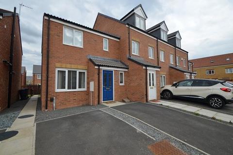 3 bedroom semi-detached house to rent, Hoskins Lane, Scholars Rise, Marton Road, Middlesbrough, TS4