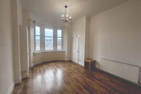 1 bedroom flat to rent, Overton Crescent, Johnstone