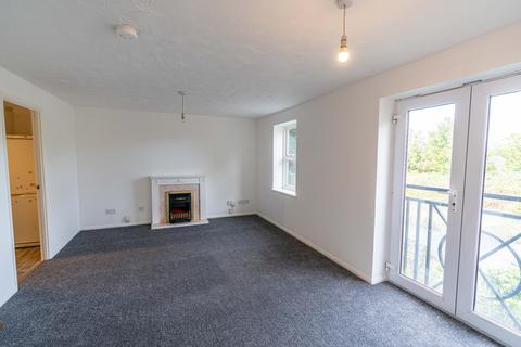 2 bedroom apartment to rent, Harriet Drive, Esplanade, Rochester, Kent, ME1