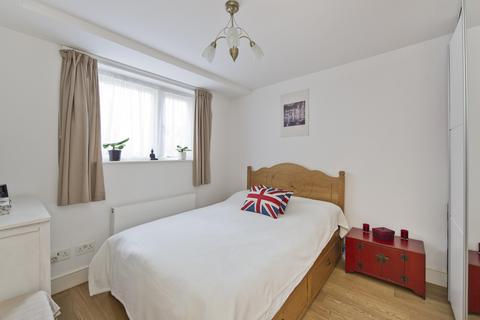 1 bedroom apartment to rent, Irving Road, Brook Green, London, W14
