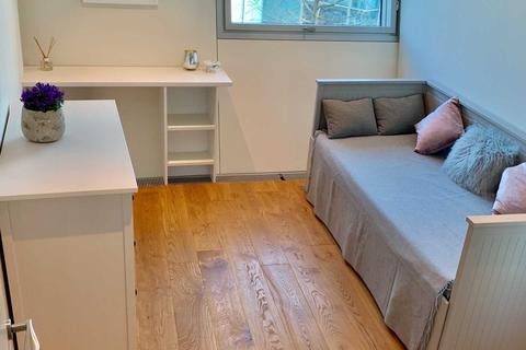 2 bedroom apartment for sale - Albion Riverside, Hester Road, SW11