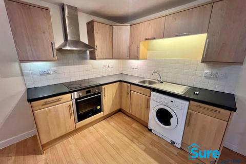 2 bedroom apartment to rent, St Catherine Street, GL1