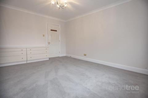 2 bedroom penthouse to rent, Haddon Court, Hanbury Close, Hendon, NW4