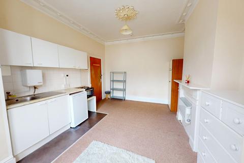 1 bedroom in a house share to rent, Whippingham Road, Brighton, BN2