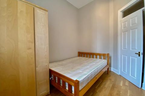 2 bedroom flat to rent, Blair Street, Old Town, Edinburgh, EH1