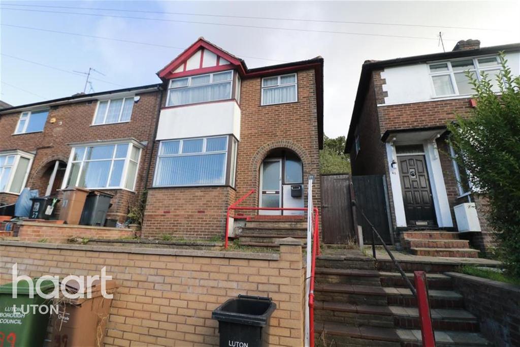 Pomfret Avenue, Luton 3 bed semidetached house £1,000 pcm (£231 pw)