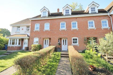 3 bedroom terraced house to rent, Campbell Fields, Aldershot, Hampshire, GU11