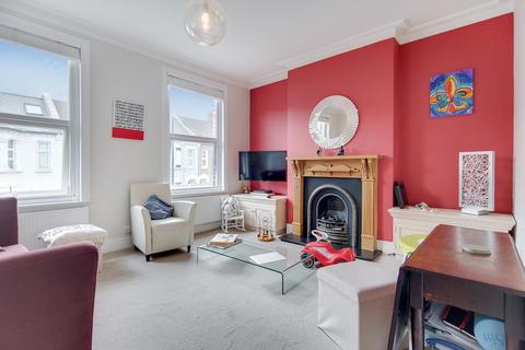 2 bedroom apartment to rent, Ravensworth Road, Kensal Green NW10