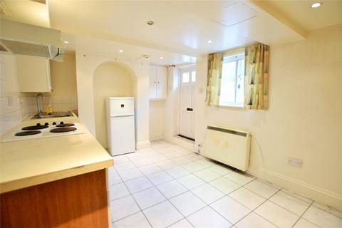 Baker Street, Reading, Berkshire, RG1
