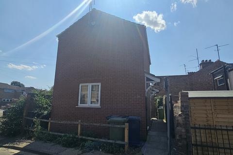 1 bedroom maisonette to rent, Park Street, Wisbech PE13