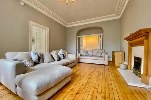 2 bedroom flat to rent, Murrayfield Avenue, Murrayfield, Edinburgh, EH12