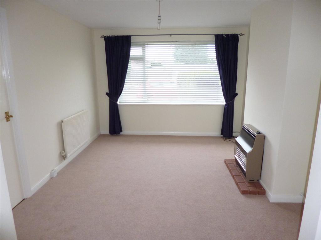 Willowfield Drive, Kidderminster, Worcs., DY11 3 bed semidetached