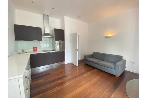 2 bedroom flat to rent, Elsham Road, Holland Park W14
