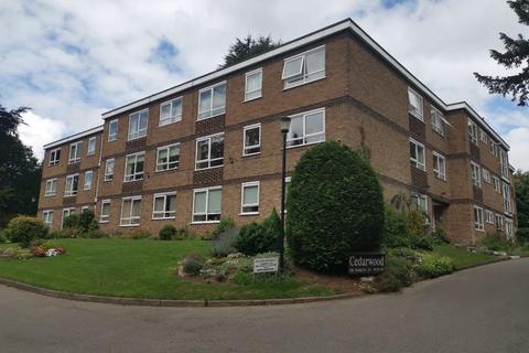 3 bedroom flat to rent, Four Oaks Road, Four Oaks, Sutton Coldfield, B74