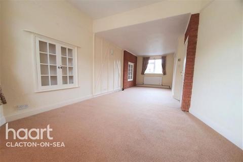 3 bedroom semi-detached house to rent, Cliff Road