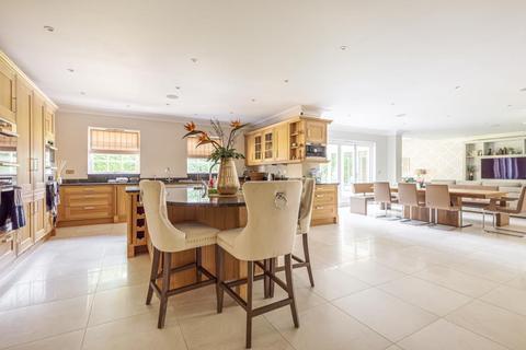 7 bedroom detached house to rent - Friary Road, Ascot, Berkshire, SL5 9HD