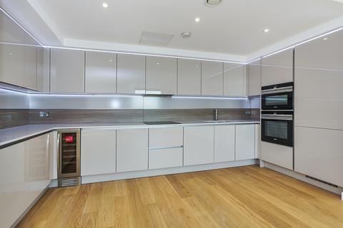 3 bedroom flat for sale, Holland Park Avenue, London, W11