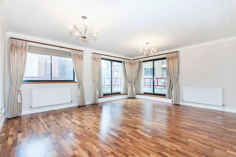 3 bedroom apartment for sale, Regent House, Windsor Way, London, W14