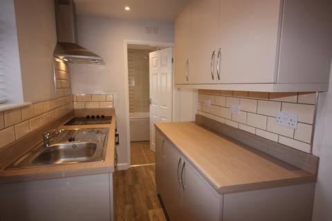 2 bedroom end of terrace house to rent, Brunswick Street, York YO23