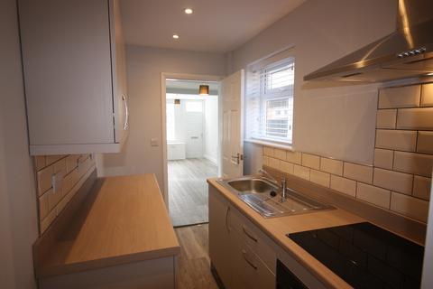 2 bedroom end of terrace house to rent, Brunswick Street, York YO23