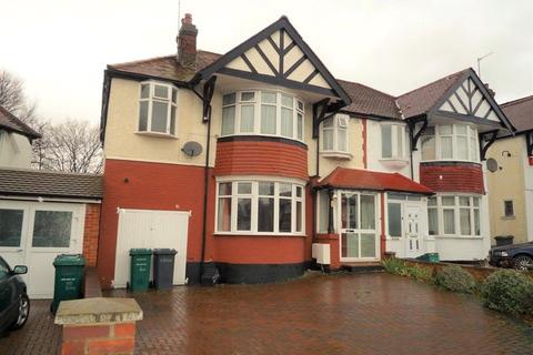 5 bedroom semi-detached house to rent - Westside, Hendon, London Nw4, Greater London, NW4