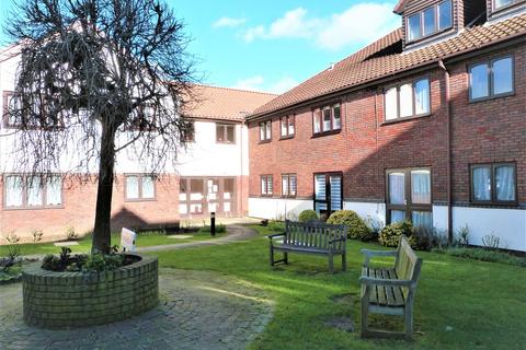 1 bedroom apartment for sale, Farm Hill Road, Waltham Abbey