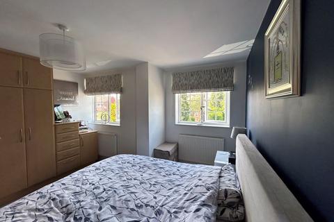 4 bedroom semi-detached house for sale, Chestnut Drive, Congleton