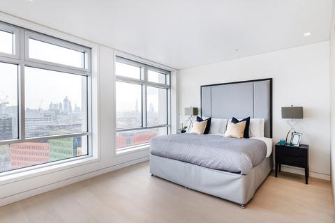 undefined, New Oxford Street, London, WC1A