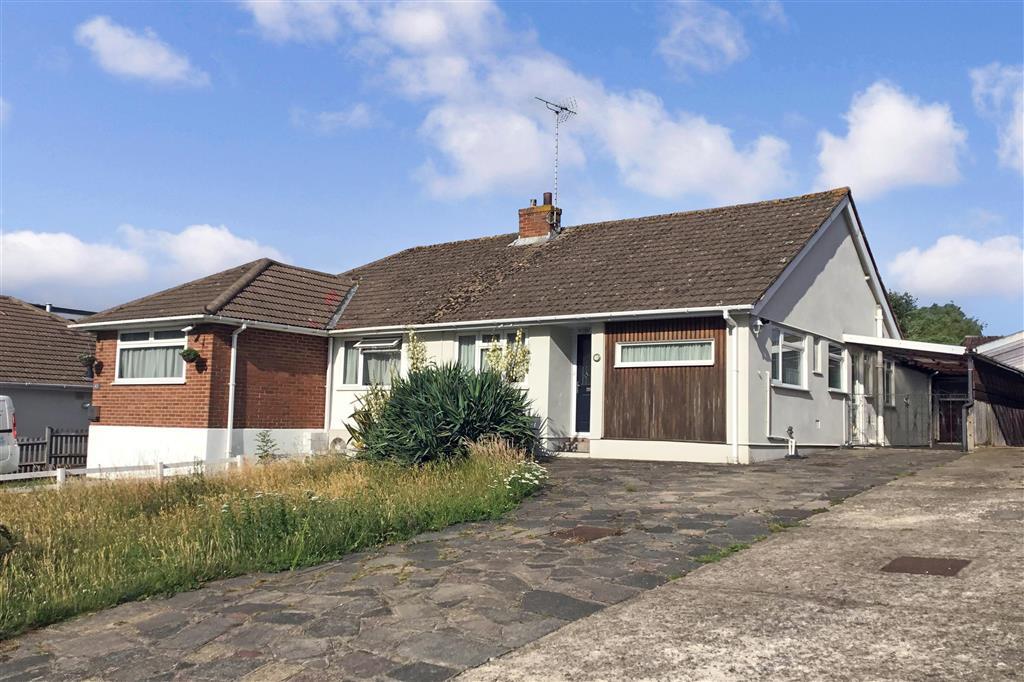 Neal Road, West Kingsdown, Sevenoaks, Kent 3 bed semidetached bungalow