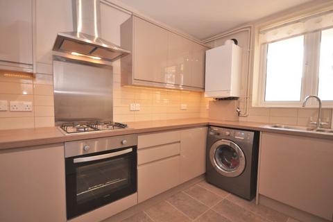 2 bedroom flat to rent - Elmworth Grove, West Dulwich, London, SE21