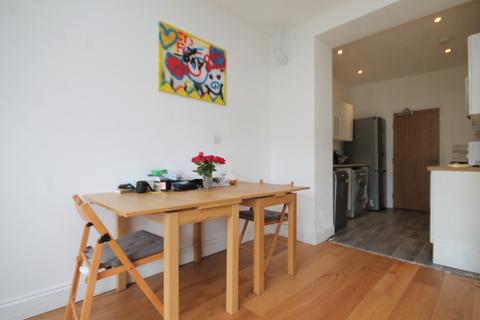 2 bedroom flat to rent, St Augustines Road, Camden, NW1