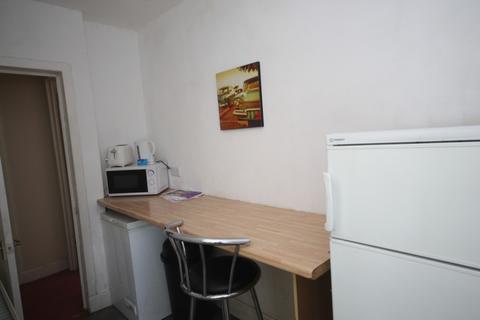 2 bedroom flat to rent, Upper Craigs, Stirling Town, Stirling, FK8