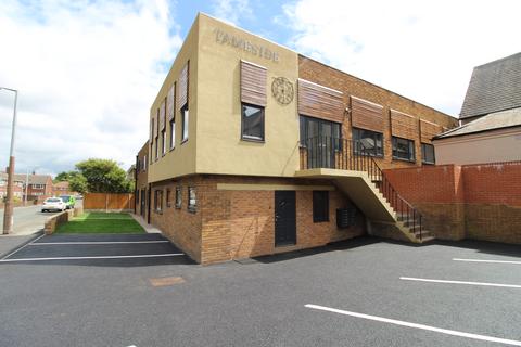 2 bedroom apartment to rent, Tame Street, Bilston, Wolverhampton WV14