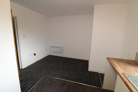 2 bedroom apartment to rent, Tame Street, Bilston, Wolverhampton WV14