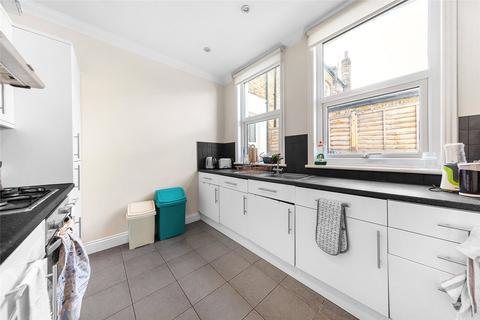 4 bedroom maisonette to rent, North End Road, London, SW6