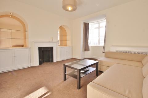 1 bedroom flat to rent, Latymer Court, Hammersmith Road, Hammersmith, W6