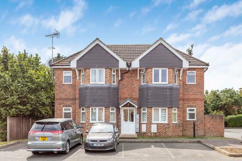8 Ashcombe Close, Ashford, TW15 3GD