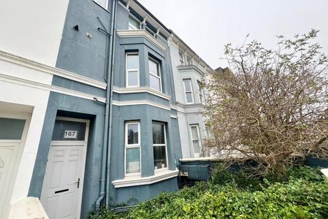 2 bedroom apartment to rent, Queens Park Road, Brighton BN2