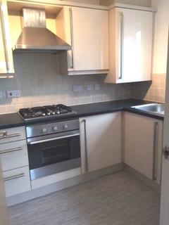 2 bedroom apartment to rent, Fernbank Gardens, Little Lever