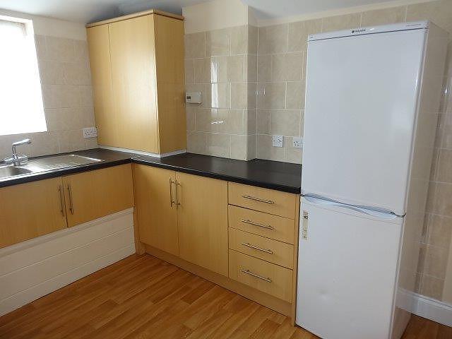 Kitchen flat to Let