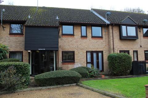 2 bedroom apartment to rent, Mermaid Close, Bury St Edmunds IP32