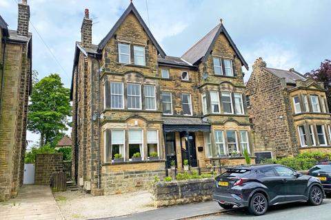 2 bedroom apartment for sale, West Cliffe Mount, Harrogate