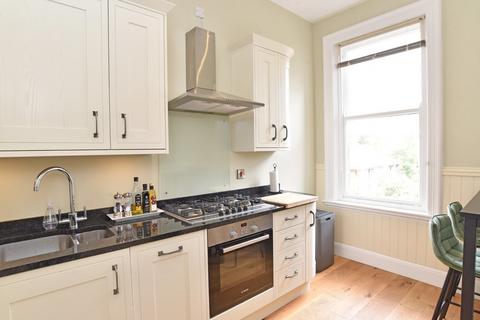 2 bedroom apartment for sale, West Cliffe Mount, Harrogate