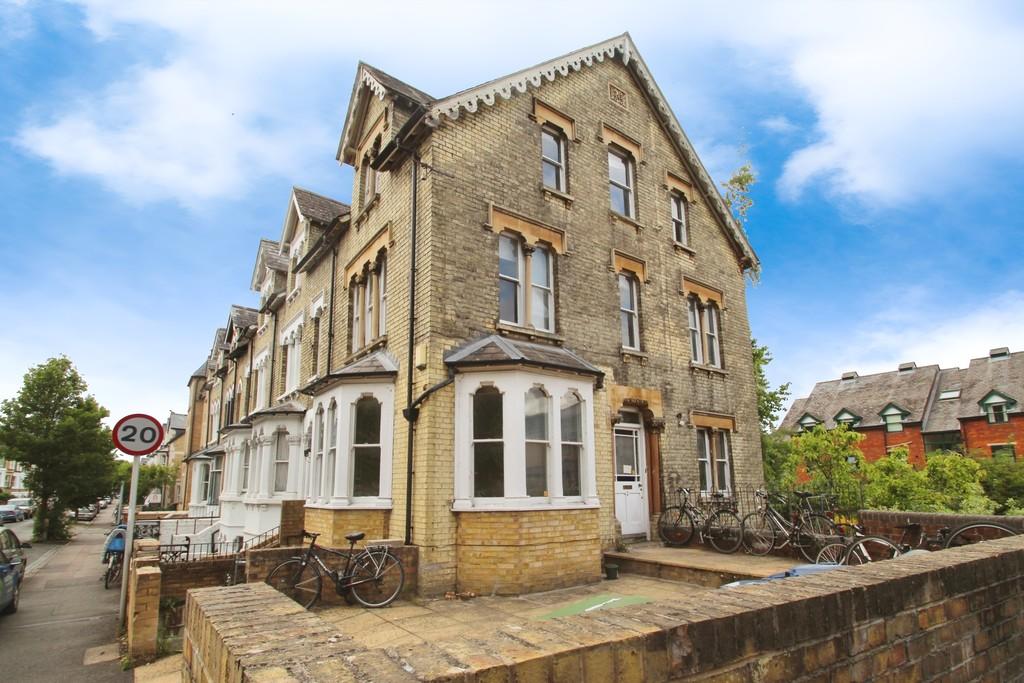 House in Oxford, Grandpont, South Oxford