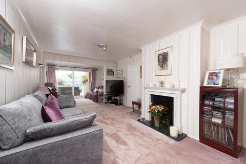 2 Ashley Drive, Blackwater, Camberley, GU17 0PR