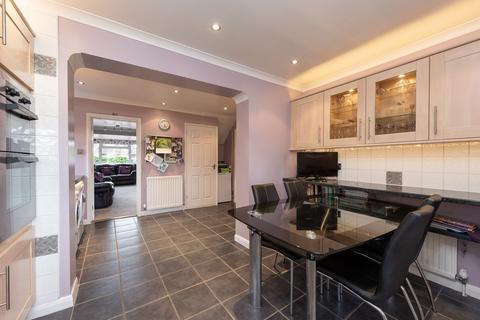 2 Ashley Drive, Blackwater, Camberley, GU17 0PR