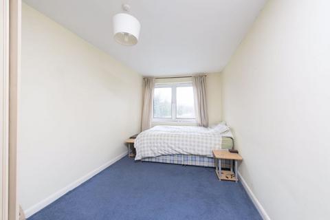 2 bedroom apartment to rent, Winders Road, Battersea SW11