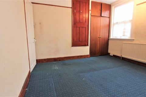 3 bedroom house to rent, Hood Avenue, Southgate N14