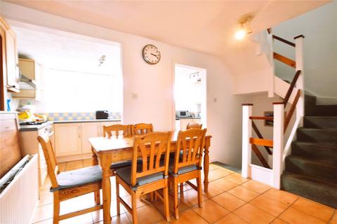 4 bedroom end of terrace house for sale - Sunbury-on-Thames, Surrey TW16